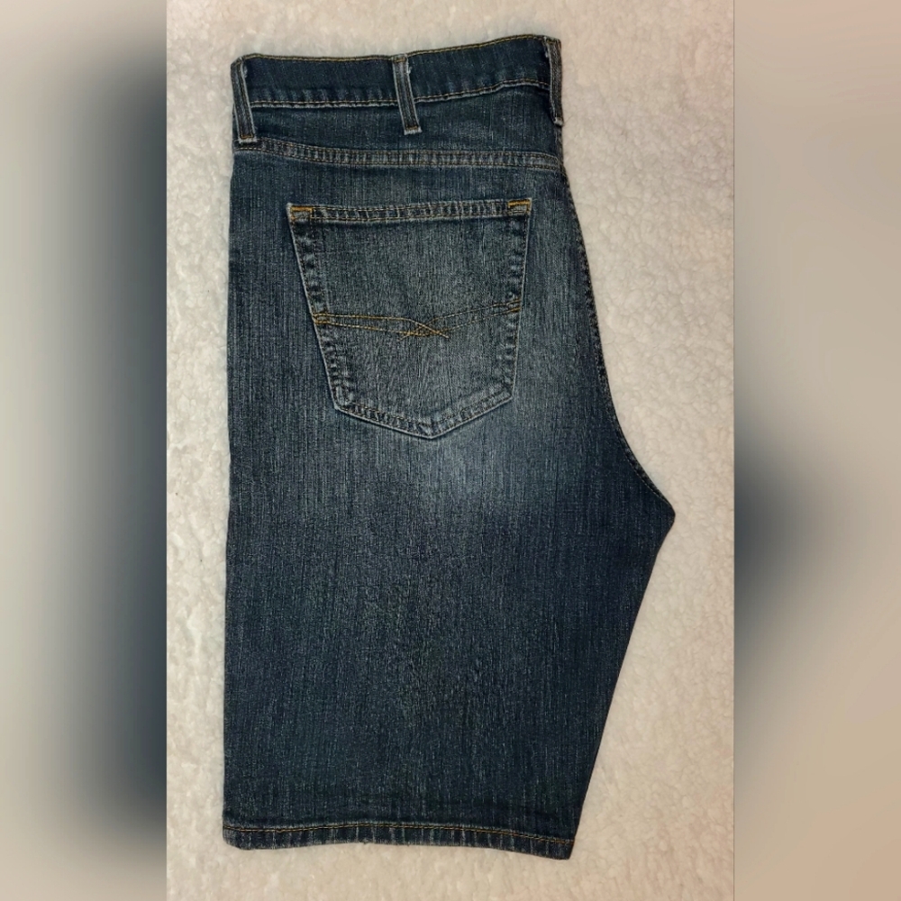 Male jean shorts